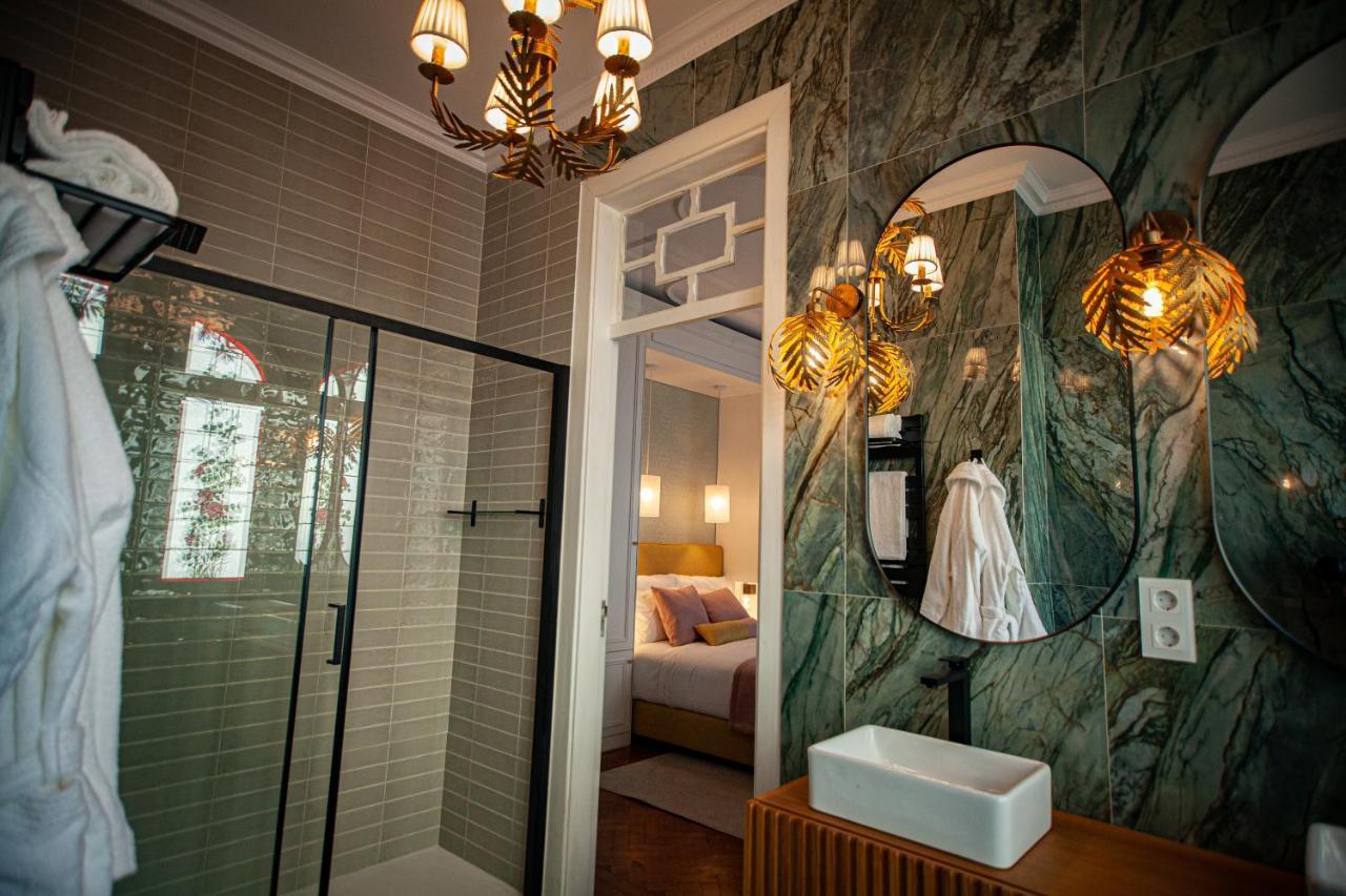 Storytellers Palace Сан-Мартинью-ду-Порту Экстерьер фото